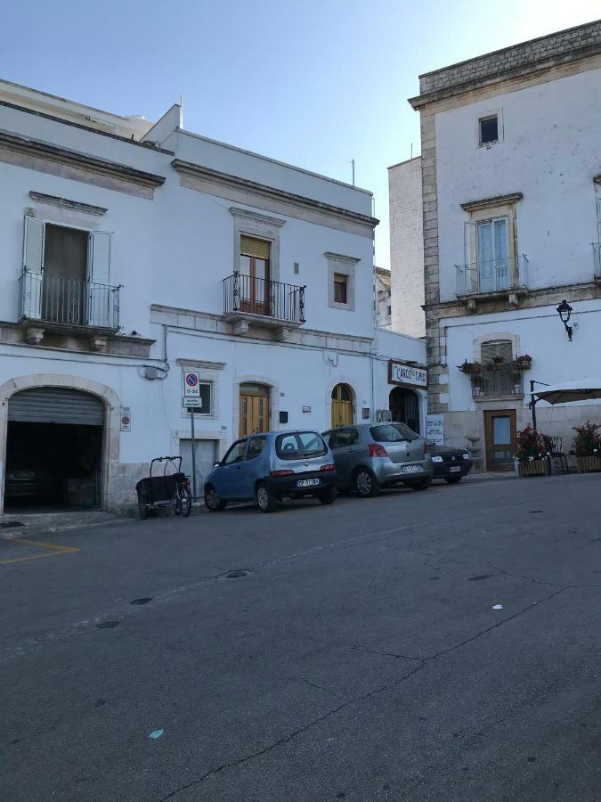 Casa Vacanze Affitti Brevi "Porta Nuova" Locorotondo Exterior foto